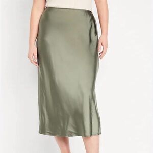 NEW Old Navy SATIN Skirt 3x